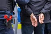 Kurioser Klau: Mann stiehlt eigenen BMW zurück und wird festgenommen