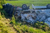 Lastwagen überschlägt sich auf A38: Autobahn bis zum nächsten Tag voll gesperrt