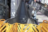 Weiter Rolltreppen-Chaos am Bahnhof Südkreuz: Endlich Besserung in Sicht?