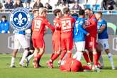 Prügel-Eklat in der 2. Bundesliga! Trainer findet heftige Worte für eigenen Spieler