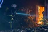 Hotel in Flammen! 14 Menschen gerettet, ein Gast will auch seinen Koffer mitnehmen