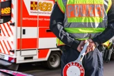 Unfall auf der A5 bei Frankfurt: 20-jährige Beifahrerin schwer verletzt