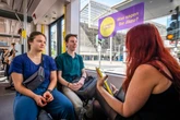 Straßenbahn als rollender Salon: Hier kann man ins Gespräch einsteigen
