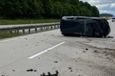 Vollsperrung auf A4 nach Unfall mit Überschlag - Wo steckt der Verursacher?