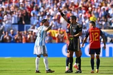 WM-Finale 2026: Verlängerung im Endspiel, aber Argentinien spielt in Unterzahl!