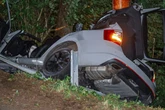 Skoda zerschellt an Baum: Zwei jungen Menschen (†17, †20) sterben an Unfallstelle