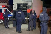 Großrazzia mit 400 Einsatzkräften! Mehr als 50 Spielautomaten beschlagnahmt