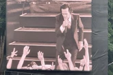 Nick Cave & The Bad Seeds begeistern Waldbühne in Berlin: 22.000 Fans huldigen dem Meister der Melancholie