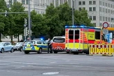 Unfall am Augustusplatz: Person von Straßenbahn erfasst