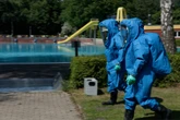 Chlorgas-Unfall im Freibad: Zwei Verletzte - Betrieb vorerst gestoppt