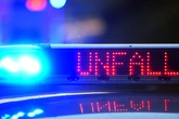 Schwerer Unfall bei Stuttgart: Audi kracht in Gegenverkehr - Zwei Tote