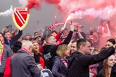 Cottbuser Aufstiegsparty live: Pyro auf den Platz, Bier für die Spieler
