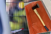 Mann mit Axt sorgt für Aufsehen in ICE: Bundespolizei reagiert sofort