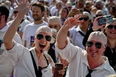 Rapper Pitbull und seine Fans stellen denkwürdigen Weltrekord auf
