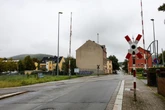 Bahnübergang im Erzgebirge gesperrt: Hier fahren Busse statt Züge
