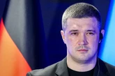 Ukraine-Krieg: Ex-Verteidigungs-Minister will sein Amt zurück