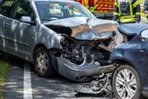 Frontal-Zusammenstoß bei Fulda: Zwei Menschen verletzt