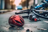 Mädchen bringt Radfahrerin zu Fall: Frau schwer verletzt