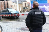 Bereich abgesperrt: Bauarbeiter finden Brandbombe auf Leipzigs Nikolaikirchhof