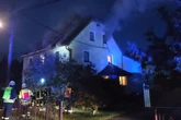 Brand in Wohnhaus im Erzgebirge: Eine Person schwer verletzt