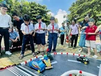 Học sinh hào hứng trải nghiệm làm 'công dân số'