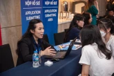 Du học sinh Việt Nam cần làm gì khi Úc siết chặt chính sách?