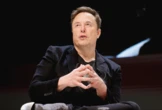 Tỉ phú Elon Musk quyên góp cho chiến dịch tranh cử của ông Trump