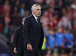 HLV Ancelotti giương cờ trắng cuộc đua top 8 Champions League