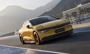 Xe điện sạc nhanh nhất thế giới: 10,5 phút, nhanh hơn cả Tesla
