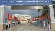 Phụ huynh nói bị ép đóng 500.000 đồng xây mái che, trường nói gì?