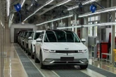 Lỗi hệ thống sạc, Hyundai, Kia triệu hồi xe điện ở Singapore