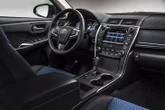 Chủ xe Toyota Camry được bồi thường vì mùi hôi khó chịu