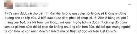 'Không nhường đường cho xe cấp cứu vì sợ mất 20 triệu', dân mạng chỉ ra: 'Xứng đáng bị tước bằng'