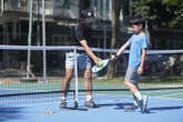 Từ vài chục ngàn đến gần chục triệu, thị trường đồ chơi môn pickleball như tôm tươi