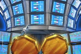 House passes bill on lawmakers using insider information for stock trading 
