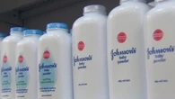 Il talco per bambini era cancerogeno, Johnson & Johnson pagherà 5,5 miliardi di dollari