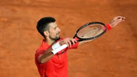 Djokovic sta bene, nonostante l’incidente con la borraccia. Oggi si allena al Foro