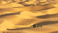 Nel deserto del Sahara con l’Audi SQ6 Sportback e-tron, inarrestabile sulle dune