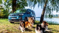 L’auto più amata dai cani? Una Opel Combo speciale