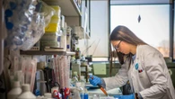 Per ricerca contro il cancro 2,5 miliardi in 7 anni, il 45% ad Airc
