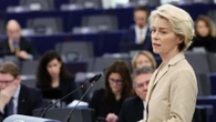 Sms segreti tra Von der Leyen e Pfizer. L'Ue: “Pronti a chiarire”