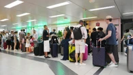 Cara vacanza, quanto mi costi? A luglio stangata sul carrello della spesa e sui viaggi