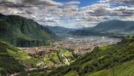 I “perché” dell’estate a Bolzano. Da “città rimedio” a protagonista delle vacanze in Alto Adige
