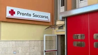 Bimbo di 10 mesi cade dal letto e muore nel Barese. Indagano i carabinieri