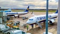 Ryanair cancella i voli in Spagna, Germania, Francia e Belgio. In Portogallo dice addio alle Azzorre