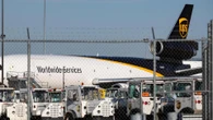 Boeing raccomanda a UPS e FedEx di sospendere gli aerei MD-11 dopo l’incidente a Louisville