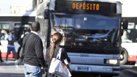 Caos sciopero per venerdì, Salvini: “Sì allo stop dalle 9 alle 13”. Ma i sindacati: “Bus, metro e treni locali fermi 24 ore”
