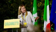 Meloni alla campagna del Nord sfida Salvini sui fondi alla Difesa