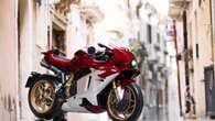 MV Agusta Superveloce 1000 Serie Oro, l'opera d'arte di Schiranna