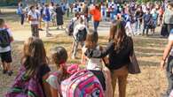 Quindicenne picchiata da tre compagne di scuola per aver tolto il velo